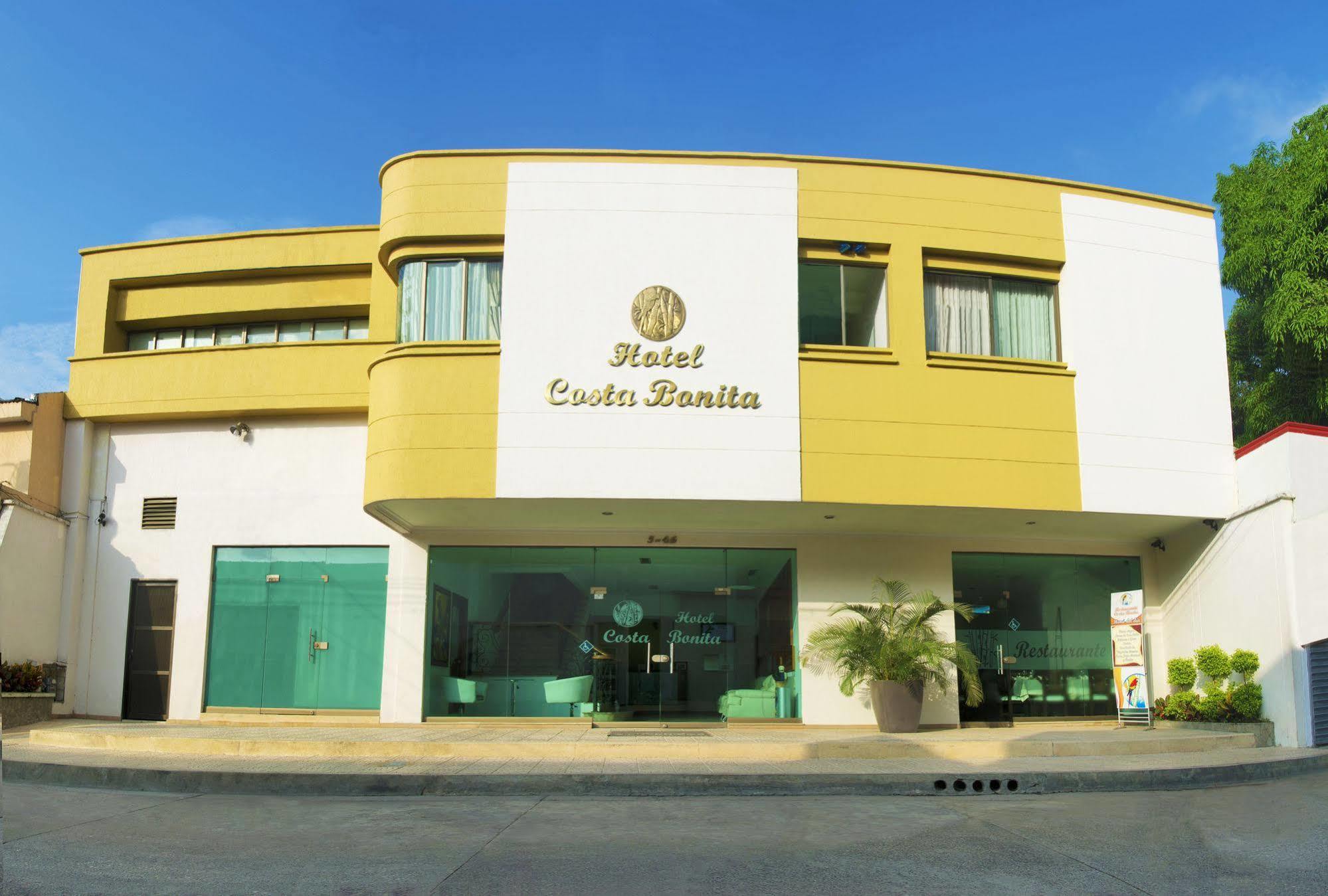 Costa Bonita Hotel
